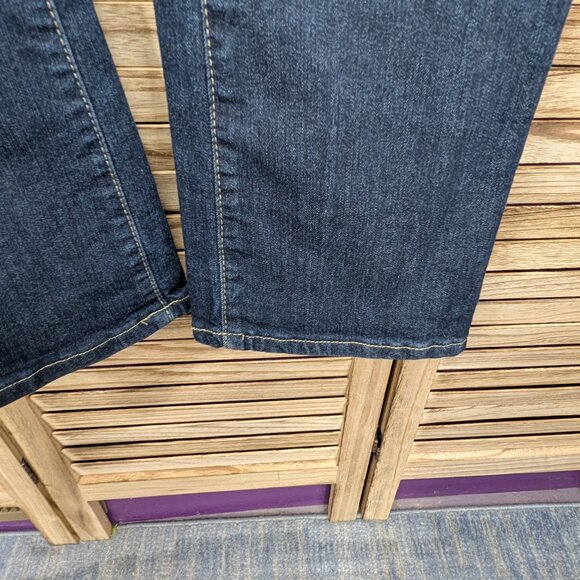 YMI WannaBettaButt Jeans Size 5 - Picture 4 of 13